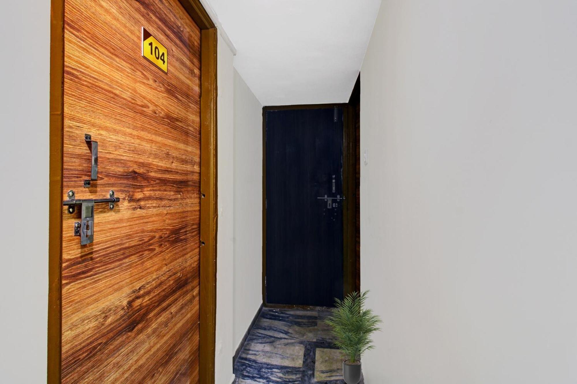 Hotel O Gopika Stay Inn Nagpur Exteriör bild